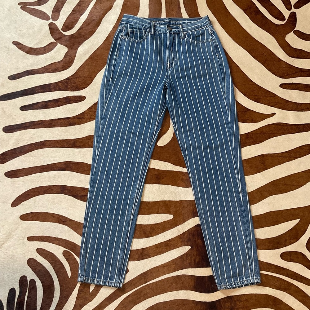 American Eagle High Rise Striped Mom Jeans Size 0